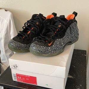 NIKE AIR FOAMPOSITE ONE (Safari)